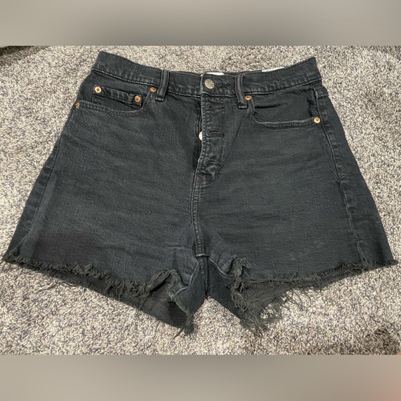 SOLD✨ DAZE vintage Denim shorts - Picture 4 of 7